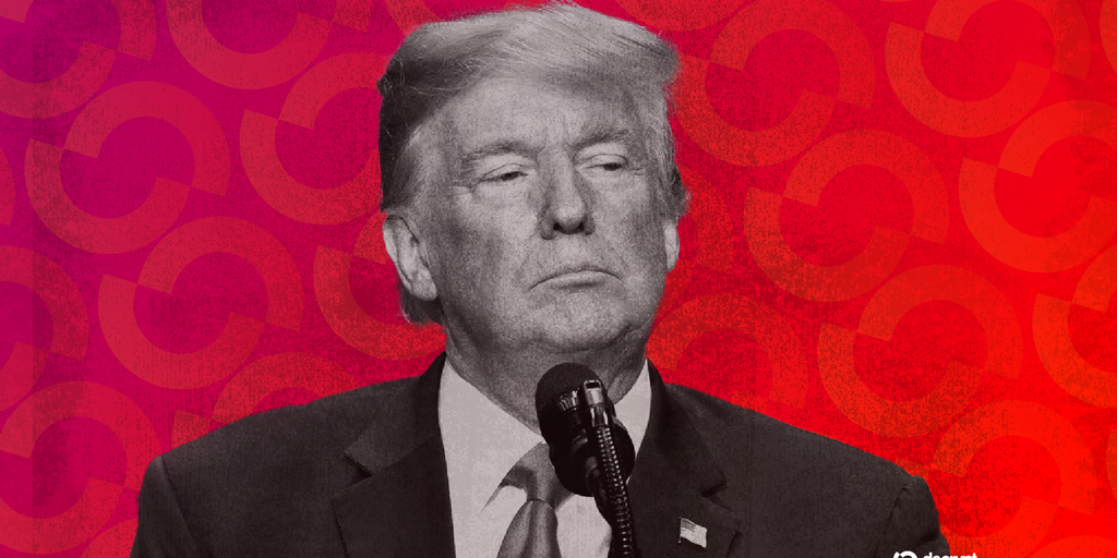 Bitcoin, Ethereum Dive Alongside Stocks as Trump Threatens ‘Massive’ China Tariffs